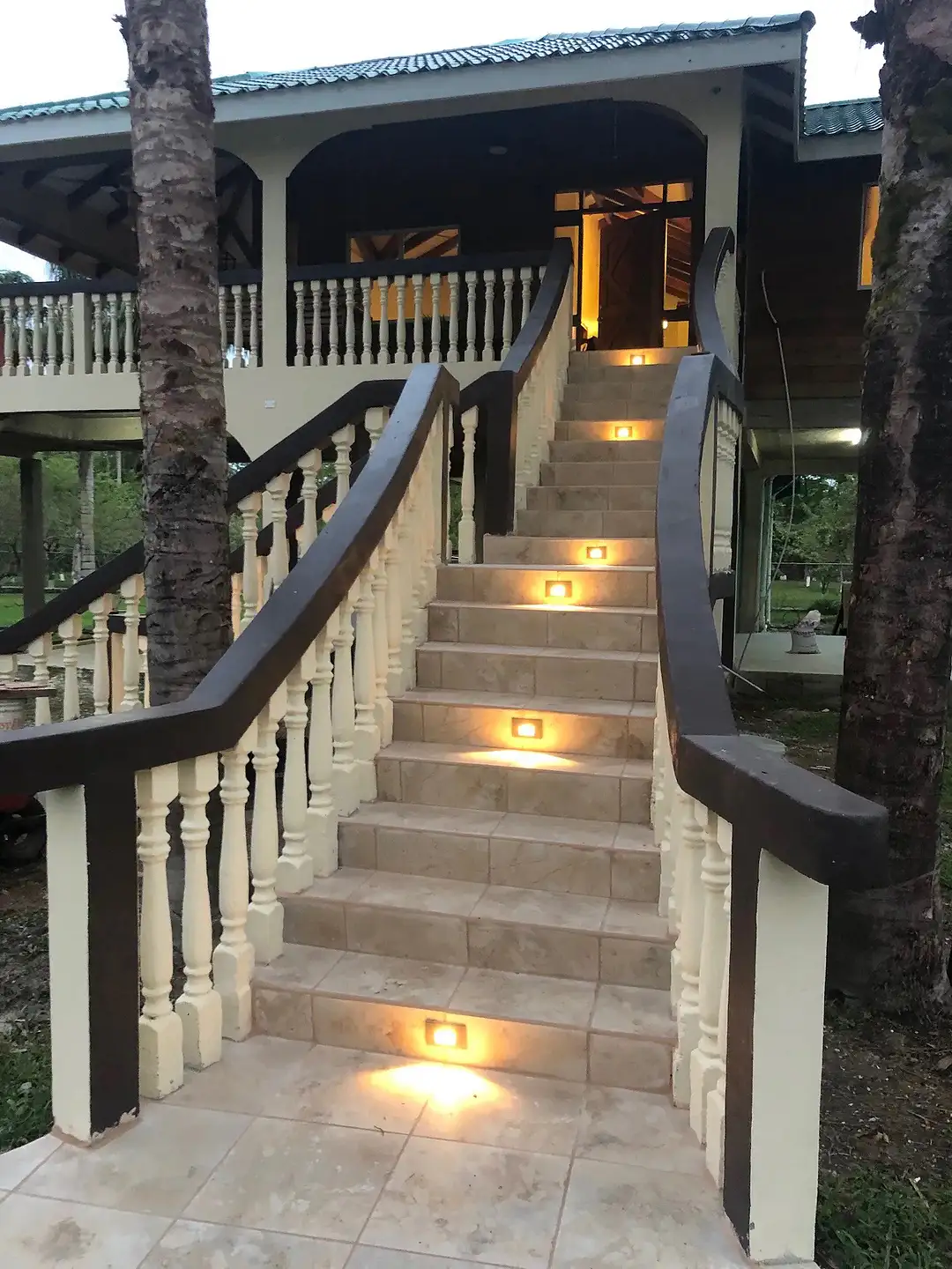 house2-upstairs v tt