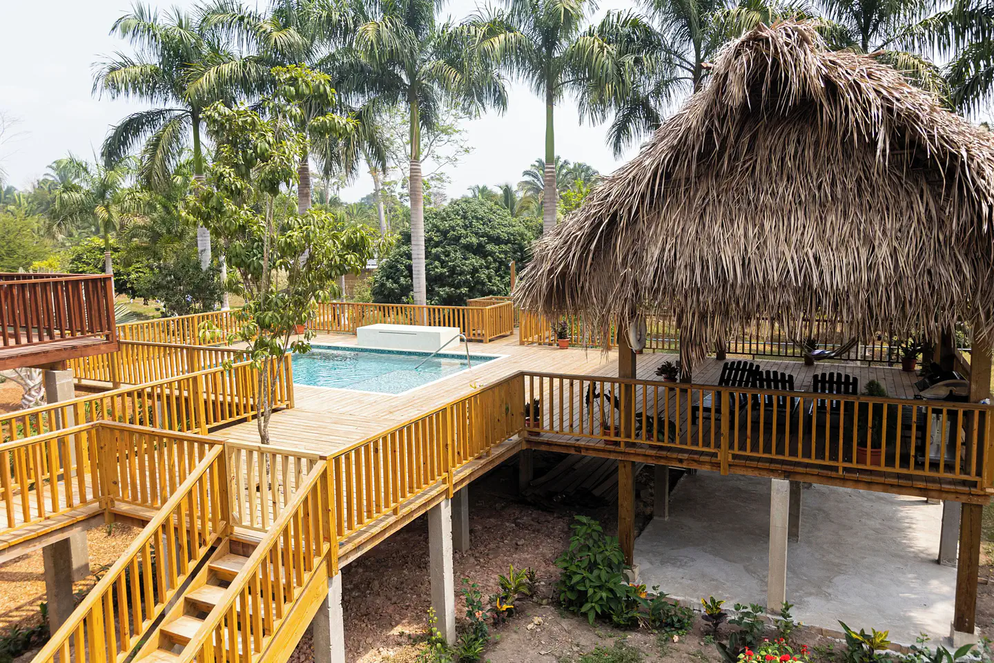 house6-deck-view Property grounds_r